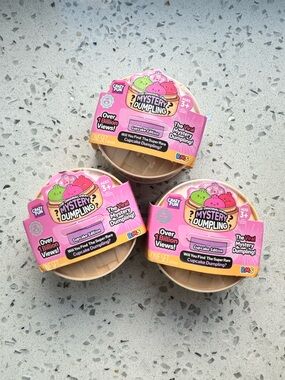 CRAZY FUN RMS- MINI CUPCAKE SERIES  MYSTERY DUMPLING 3x